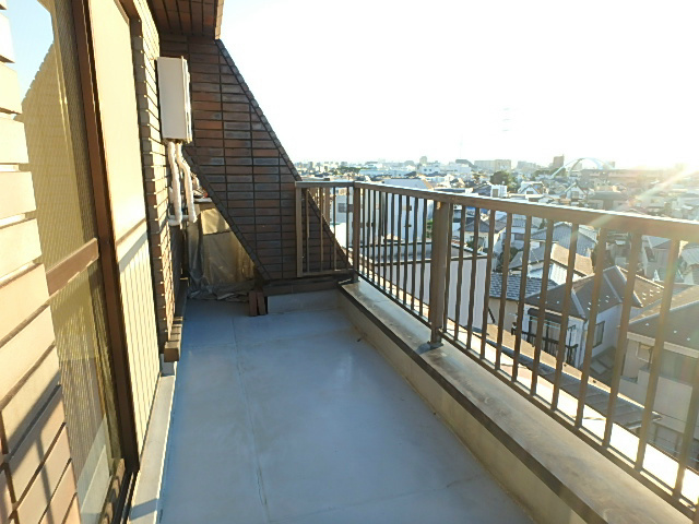 三好屋南小岩ビル  ベランダ
