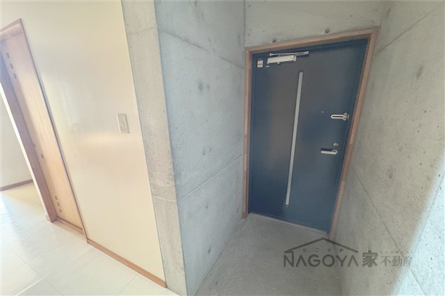 ハーツウェーブ 玄関