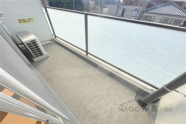 ハーツウェーブ ベランダ