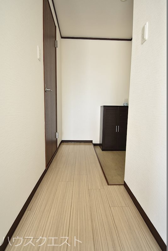 京峰ビル 玄関
