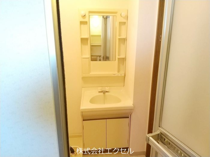 グラース壱番町 洗面所