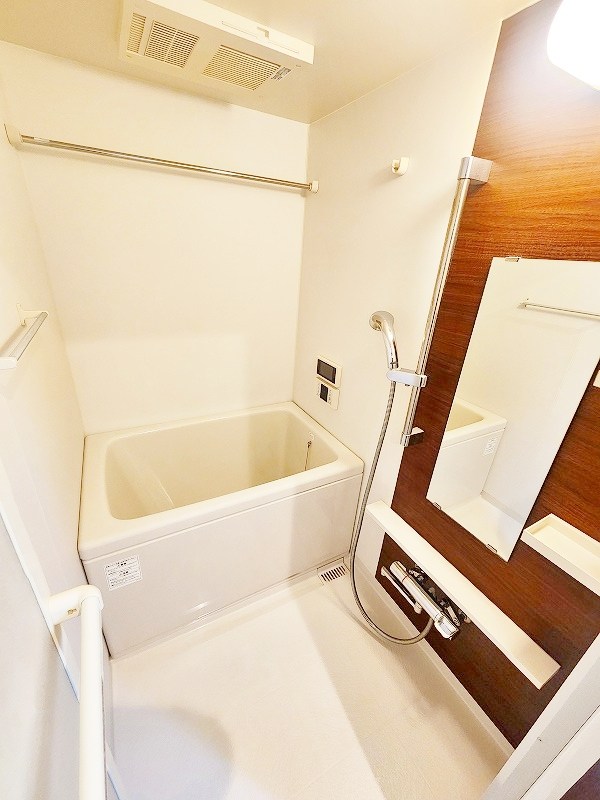 The Square・Grand Residence(ザ・スクエア グランドレジデンス) 風呂画像