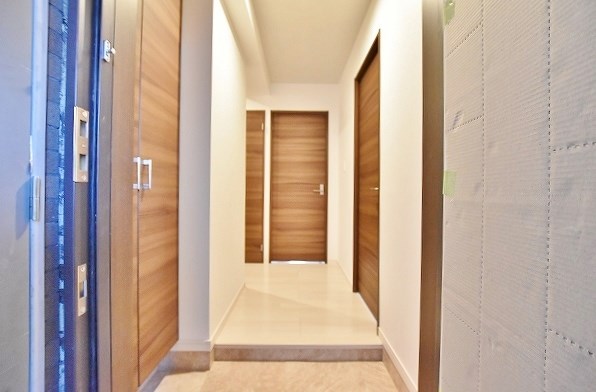 The Square・Grand Residence(ザ・スクエア グランドレジデンス) 玄関