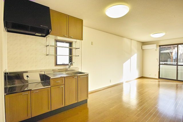 ラフィーネ　Ａ リビング