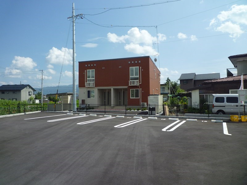 ジュエル 駐車場