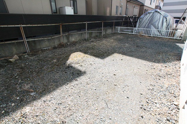 山名町貸家 庭
