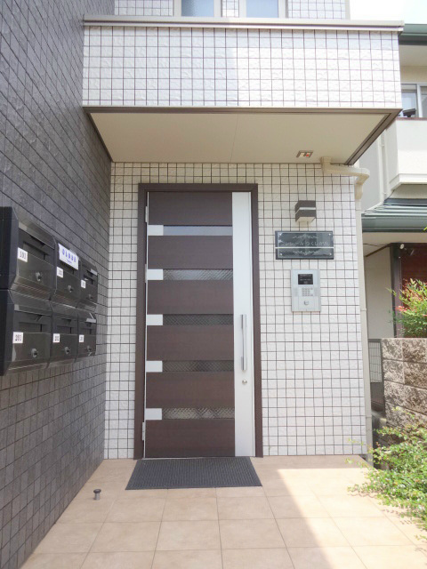フレシールつくしが丘 エントランス