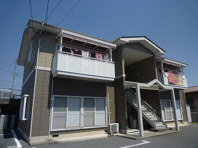 ストリートハイツイトウ B 外観