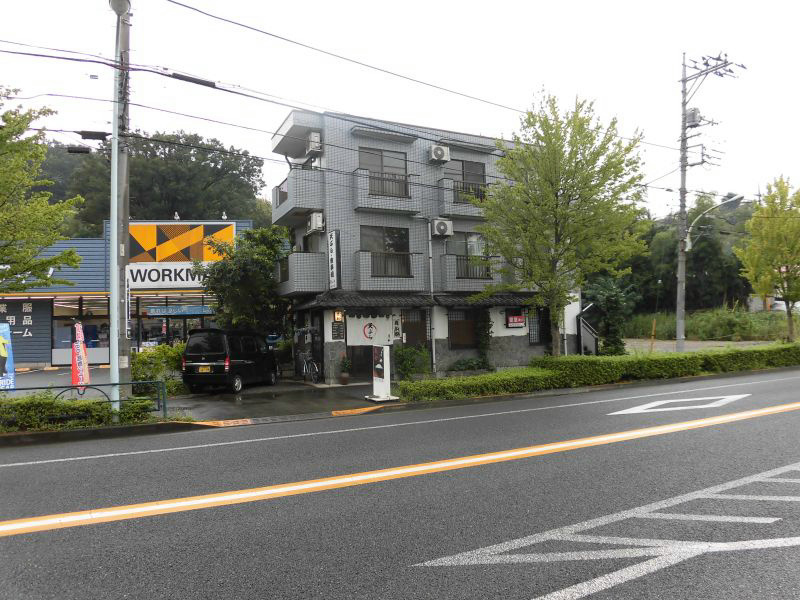 ドールハウス 303号室 外観