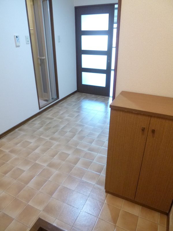 田中マンション 玄関