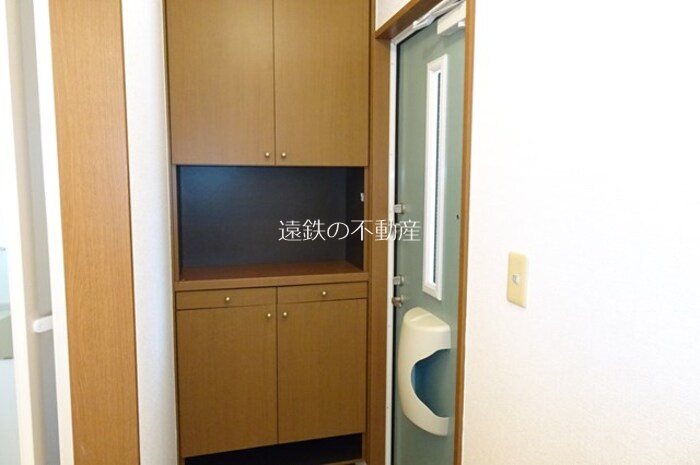 シエル高塚 玄関