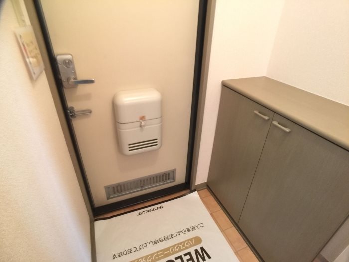 アチチュード 玄関