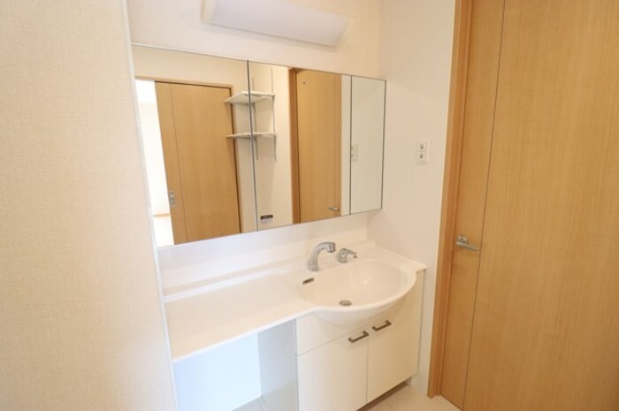 ウィステリア その他2