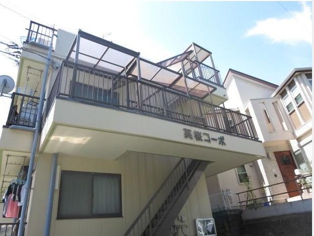 英桜コーポ ベランダ