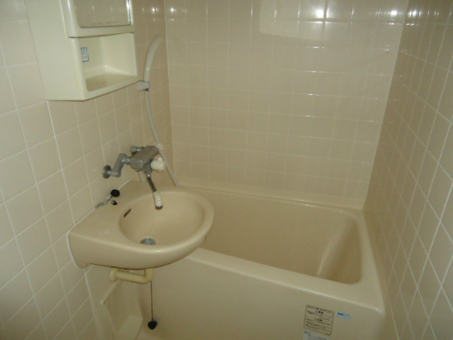 ラフィントール湘南 風呂画像