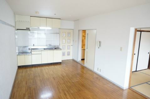 サンパレス湘南 リビング