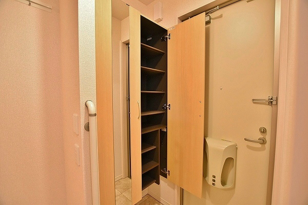 フェリス富ケ丘 玄関