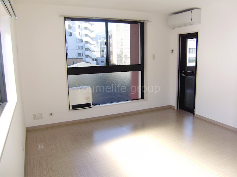 グラーテス・ワン リビング