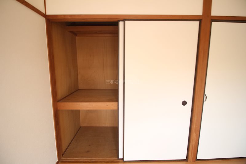 ファミールひえだ 収納