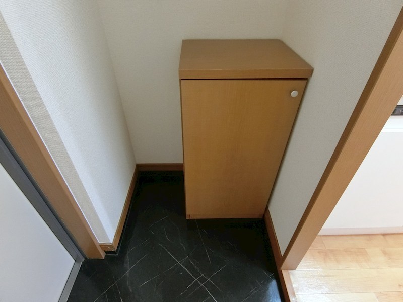 ウイングハイツ 玄関