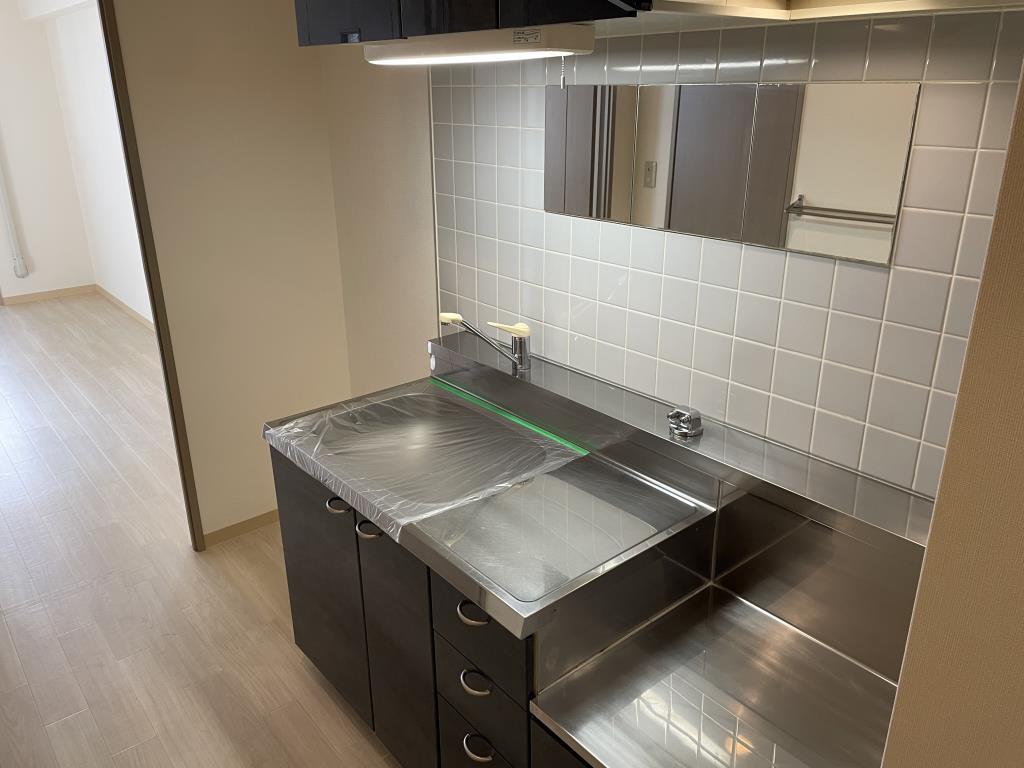 アルジャン・トゥール リビング