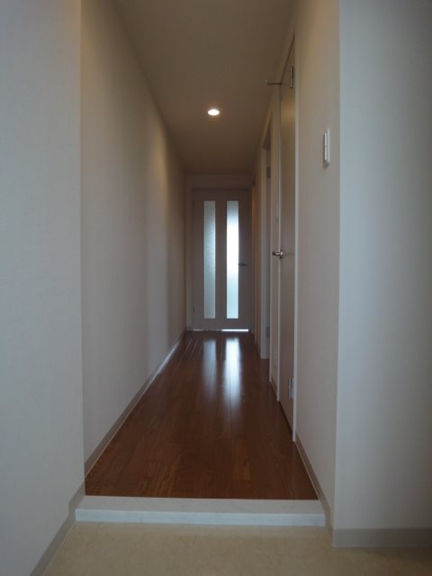 メゾン ド ソレイユ 玄関