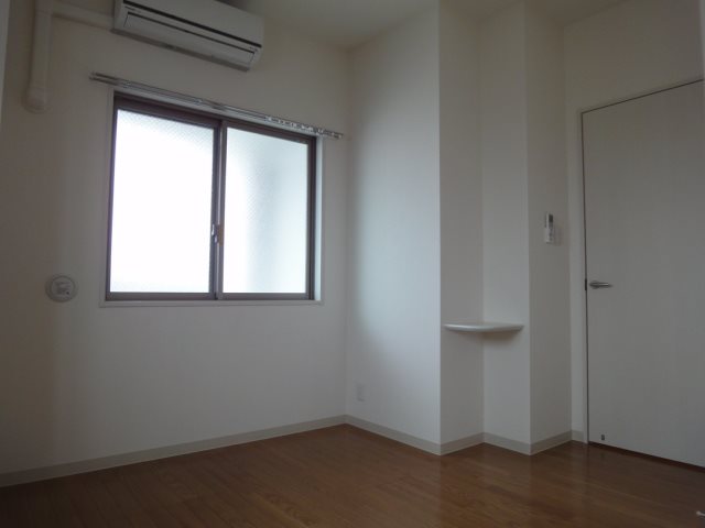 メゾン ド ソレイユ ベッドルーム