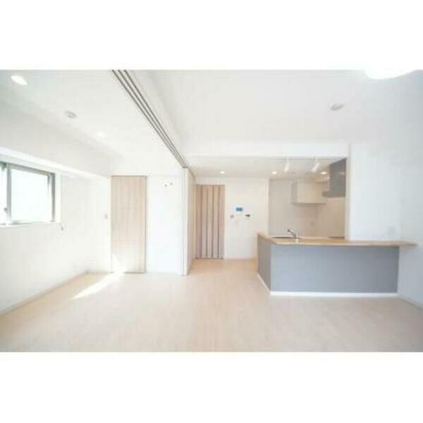 ルーエ錦 リビング