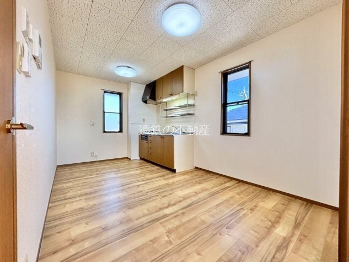 フォレスト・ヴィラ　C リビング