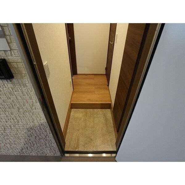 Grandtic Residence 堀田 玄関