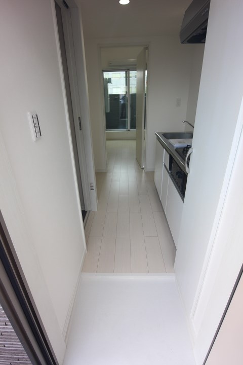 ユースビレッジ神戸長田 玄関