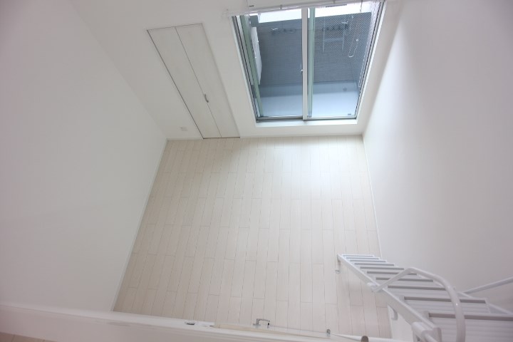 ユースビレッジ神戸長田 リビング