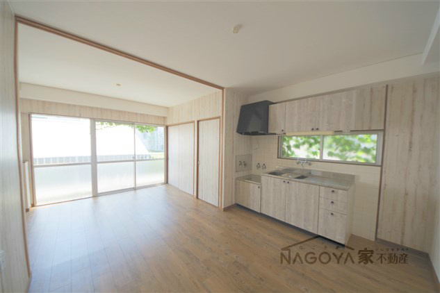 プロスパー第8ビル リビング