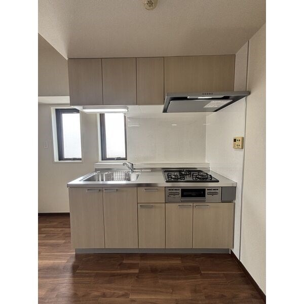 ロイヤル牛巻第１ キッチン