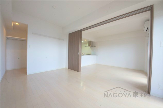 プレサンス名古屋STATIONアブソリュート ベッドルーム