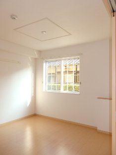 サントリア K・Ⅱ番館 ベッドルーム