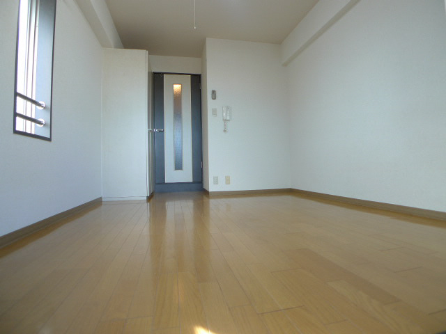 サンロード・スクエア・ショウワ リビング