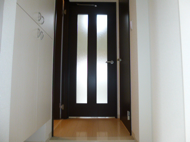 グランドゥール敷津 玄関