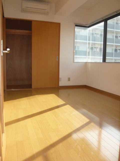 エクセレント松田  ベッドルーム