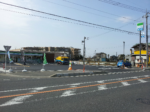 シャトーふじ参番館 コンビニ