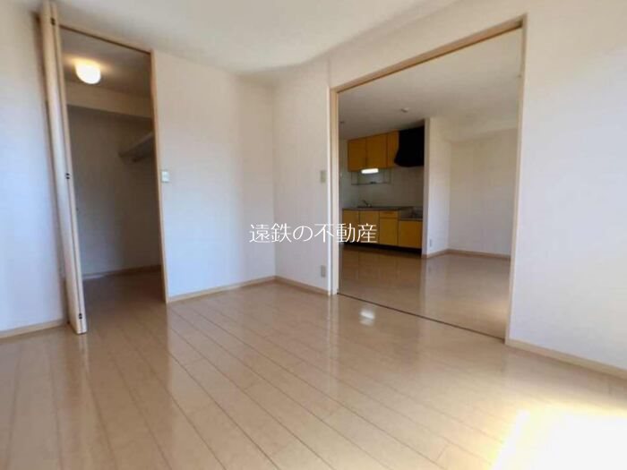 オランジュ ベッドルーム