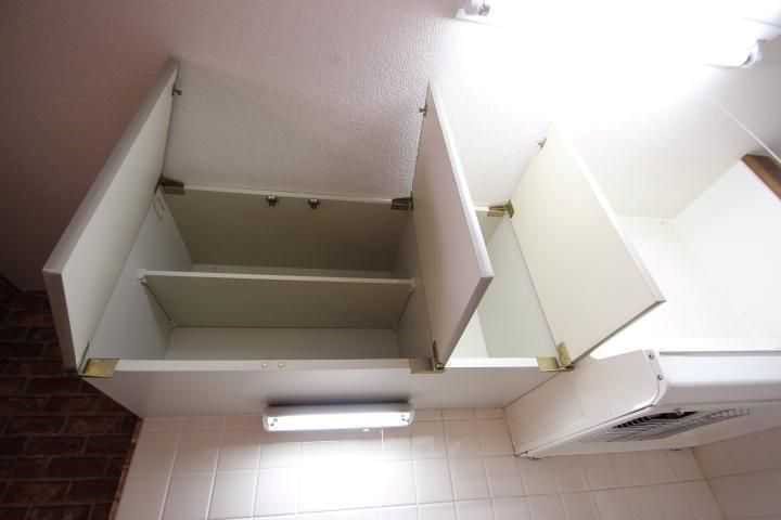 エザンス その他