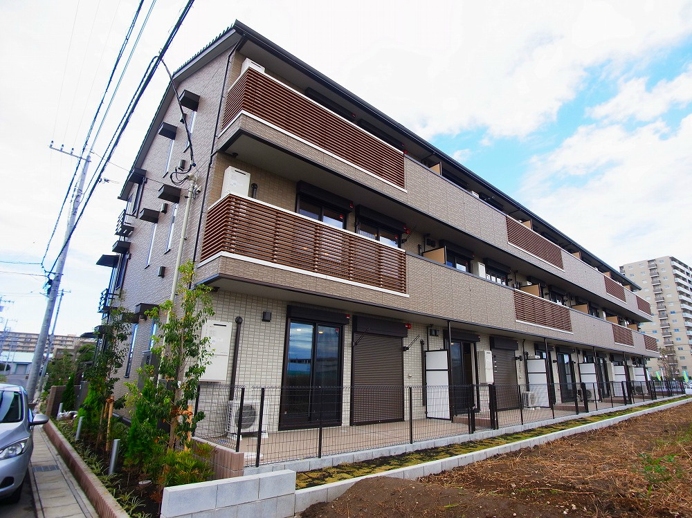 シャルート 201号室 外観