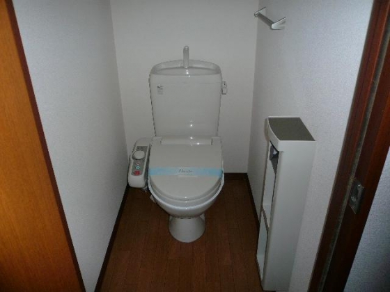 コーラル篠Ｃ トイレ