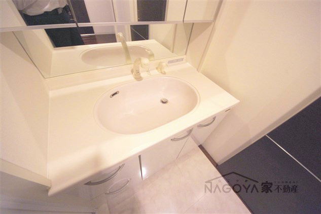 ティンガーラ石川橋 その他5