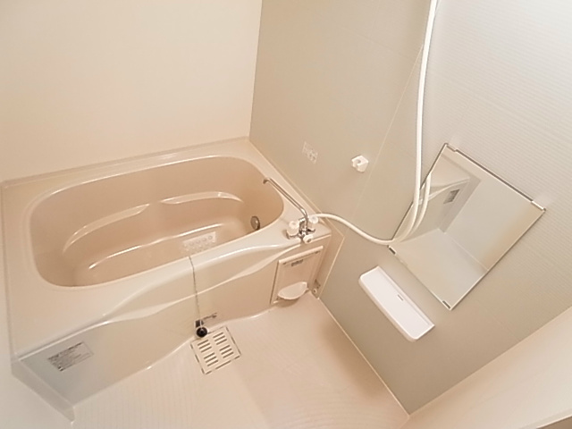 スターマイン 風呂画像