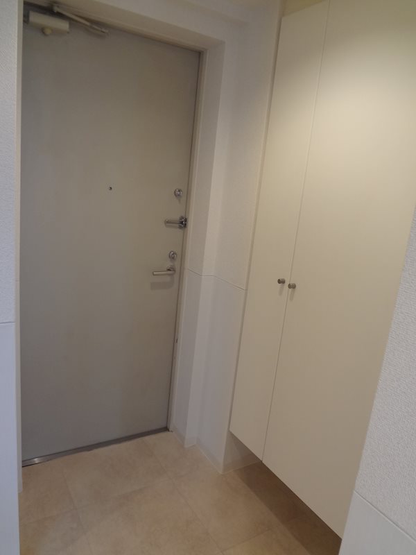 メゾンシンテイⅠ 玄関