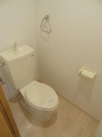 ボンジュールアネックス 玄関