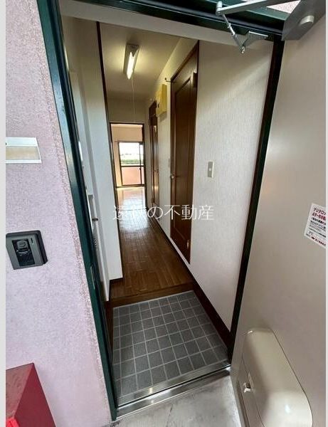 グリンデル　ワルト 玄関