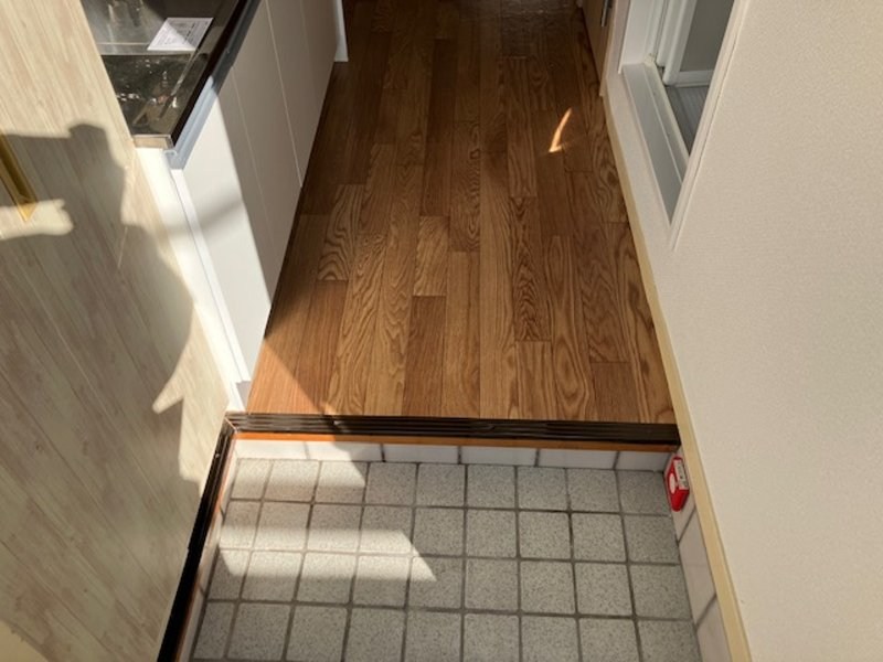 白ばらハイツ 玄関